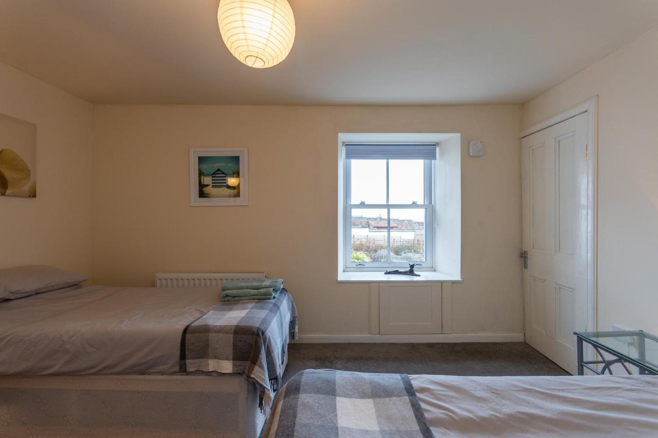 Cosy Cottage Next To The Shoreline In Cellardyke Anstruther Bagian luar foto